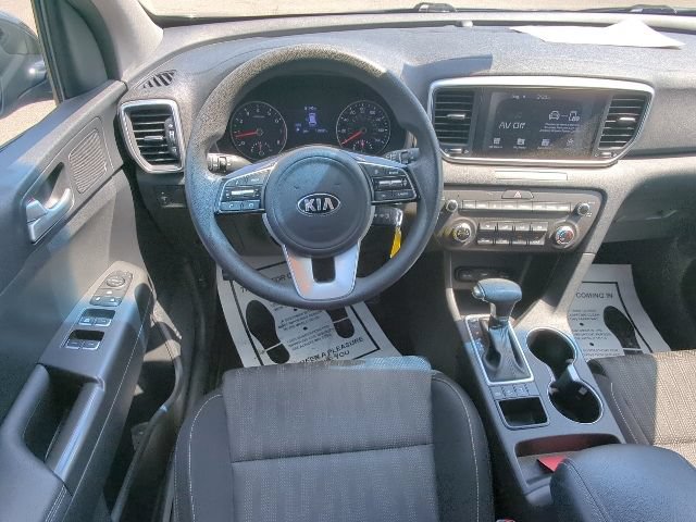Used 2020 Kia Sportage LX AWD/4WD image 8