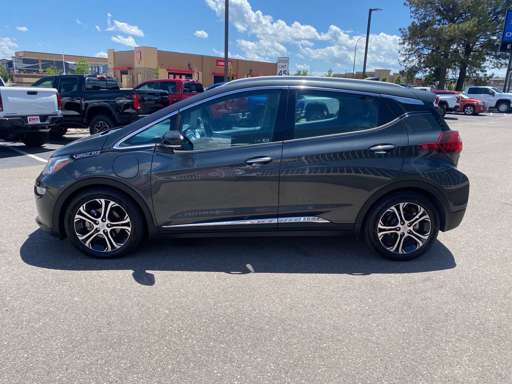 Used 2018 Chevrolet Bolt Premier w/ Driver Confidence II Package FWD video 2