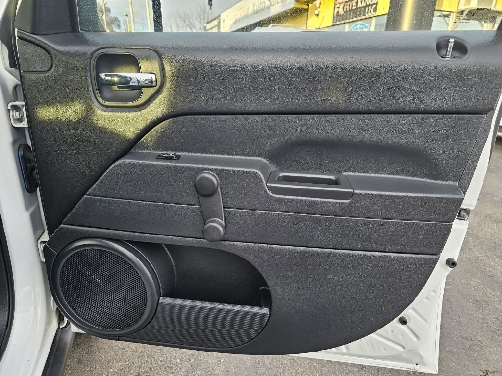 Used 2017 Jeep Patriot Sport image 42