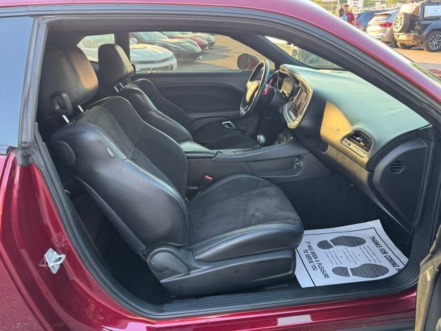 Used 2023 Dodge Challenger R/T w/ Plus Package RWD image 9