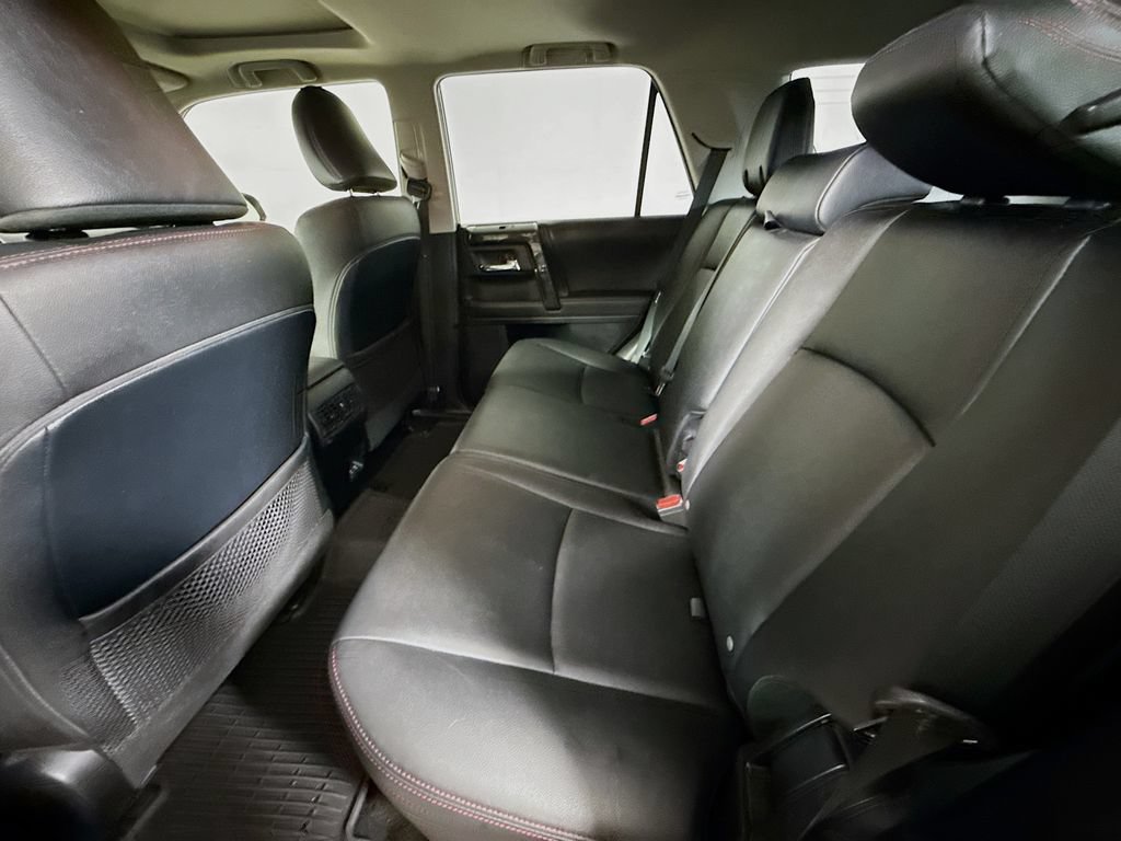 Certified 2020 Toyota 4Runner TRD Off-Road Premium w/ Moonroof Package AWD/4WD image 24