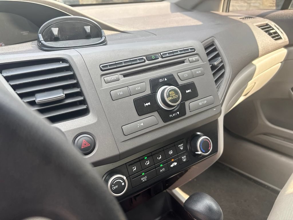 Used 2012 Honda Civic LX image 9