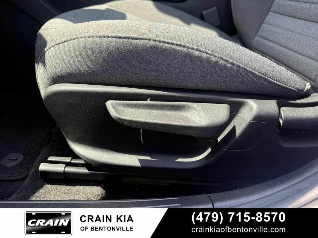 Certified 2025 Kia K4 EX FWD image 11