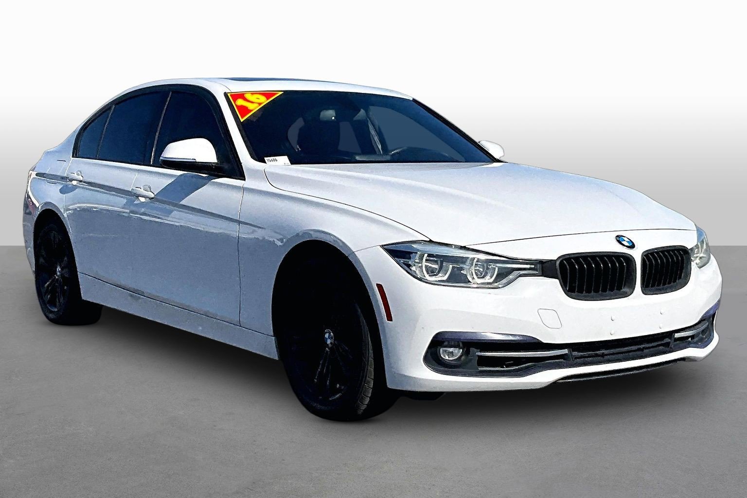Used 2016 BMW 328i xDrive Sedan AWD/4WD image 5