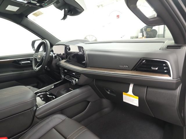 New 2026 Chevrolet Suburban High Country image 31