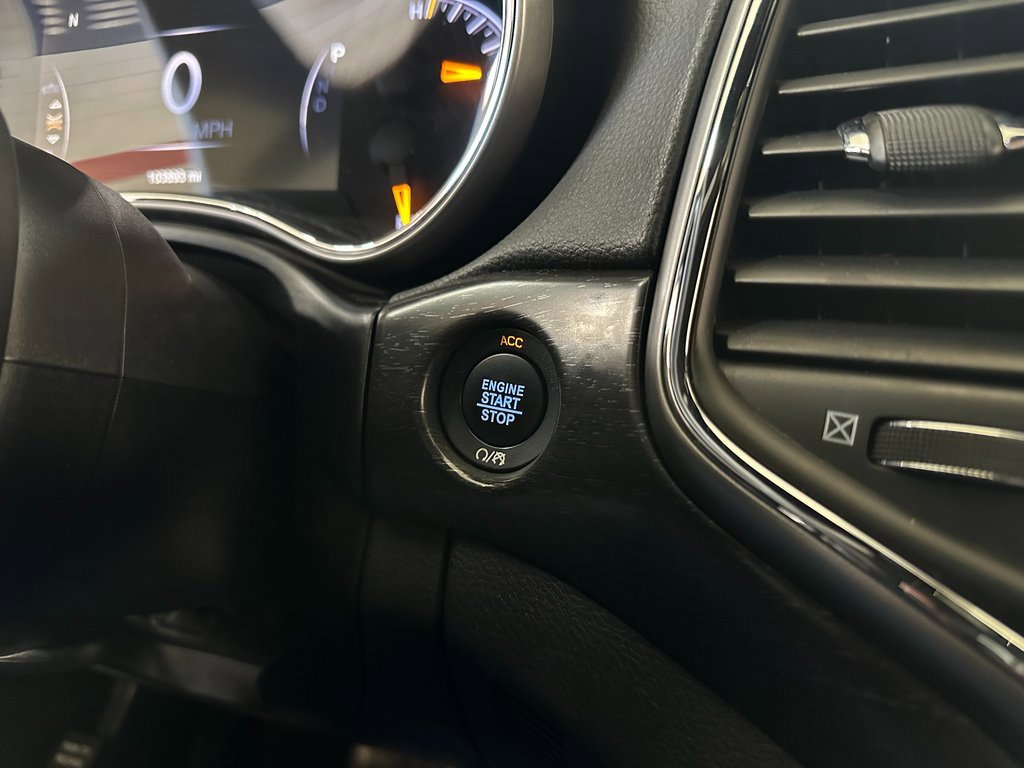 Certified 2018 Jeep Grand Cherokee Altitude image 20