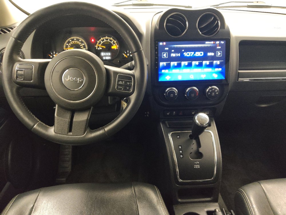 Used 2015 Jeep Patriot High Altitude AWD/4WD image 22