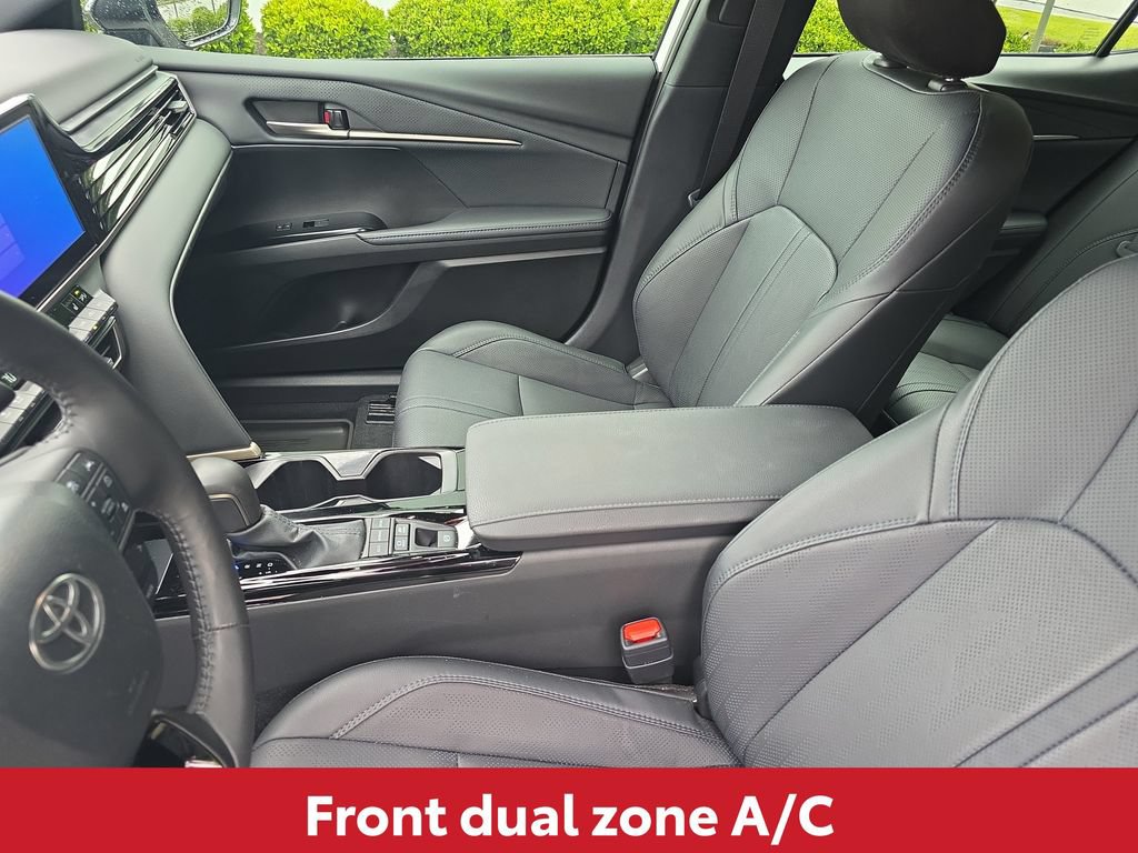 Used 2025 Toyota Camry XSE FWD image 15