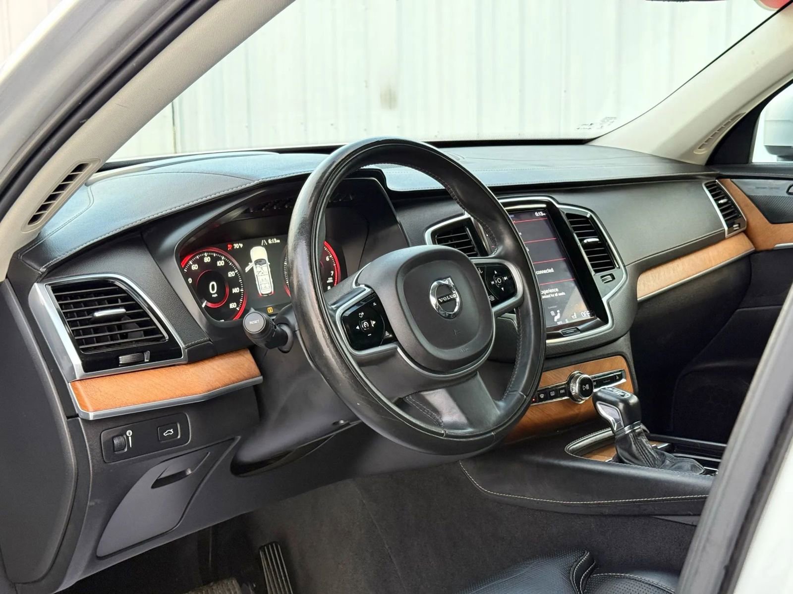 Used 2019 Volvo XC90 T6 Inscription w/ Advanced Package AWD/4WD image 9