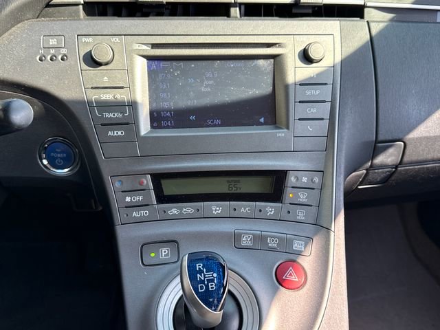 Used 2015 Toyota Prius Two FWD image 26