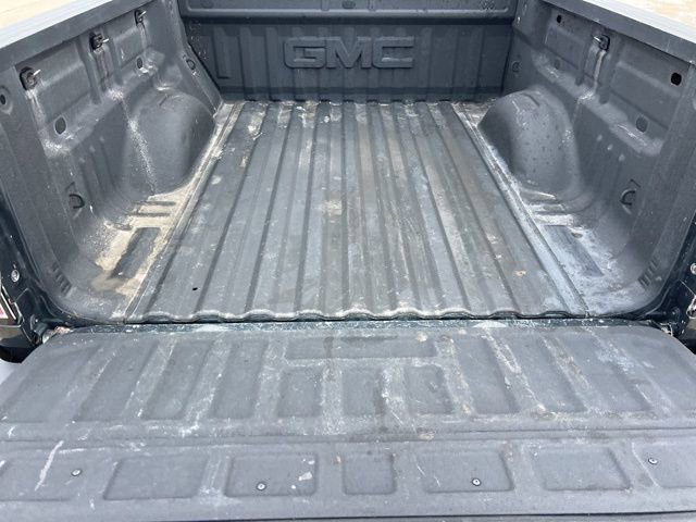 Used 2017 GMC Canyon SLT w/ Driver Alert Package image 3