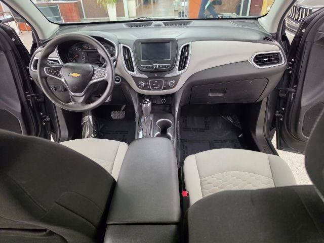 Used 2018 Chevrolet Equinox LS FWD image 15