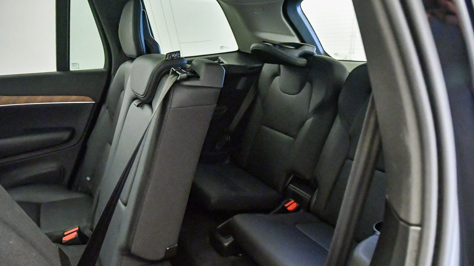 Used 2025 Volvo XC90 B6 Plus image 20