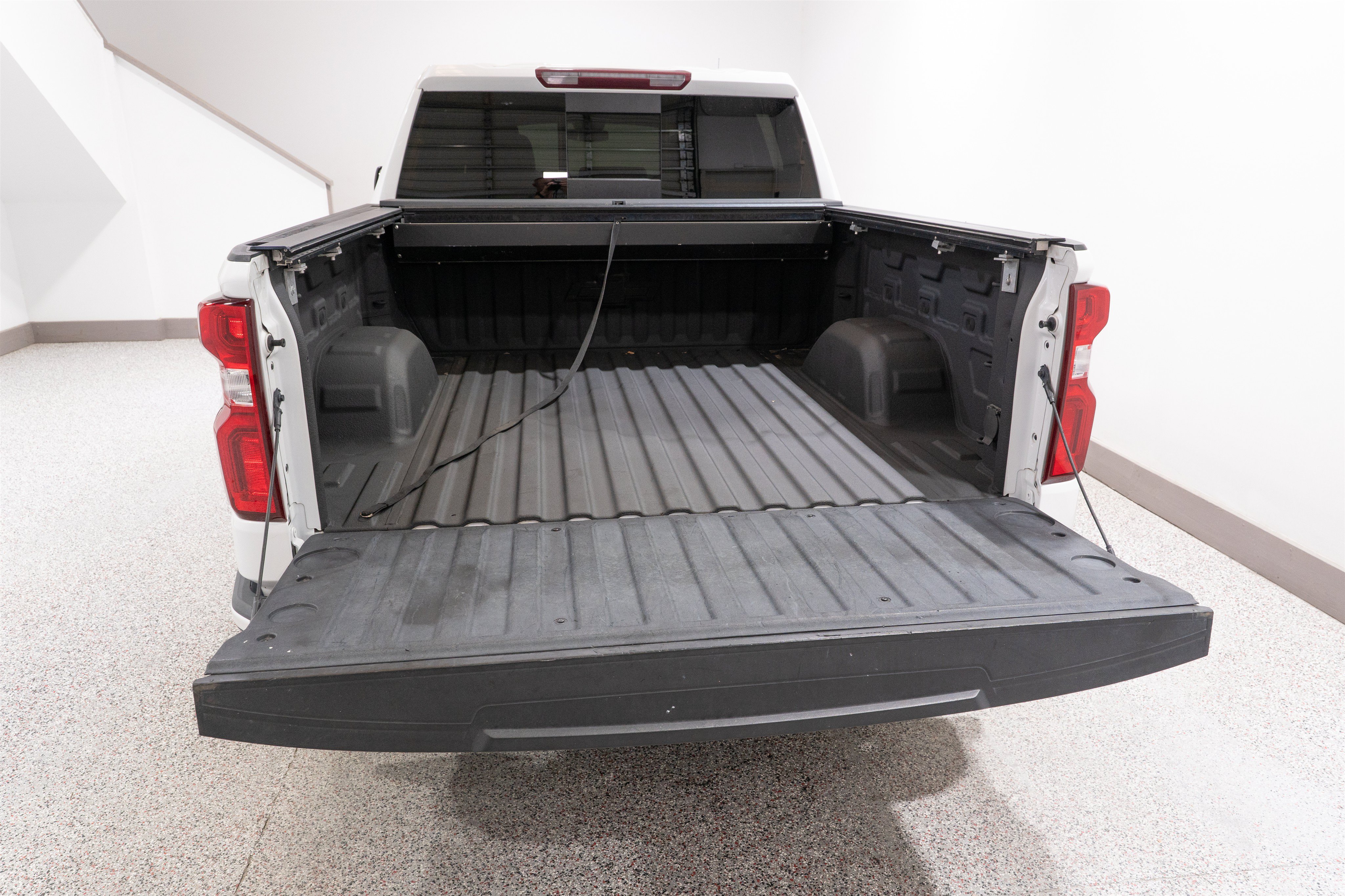 Used 2023 Chevrolet Silverado 1500 RST w/ Convenience Package II AWD/4WD image 12