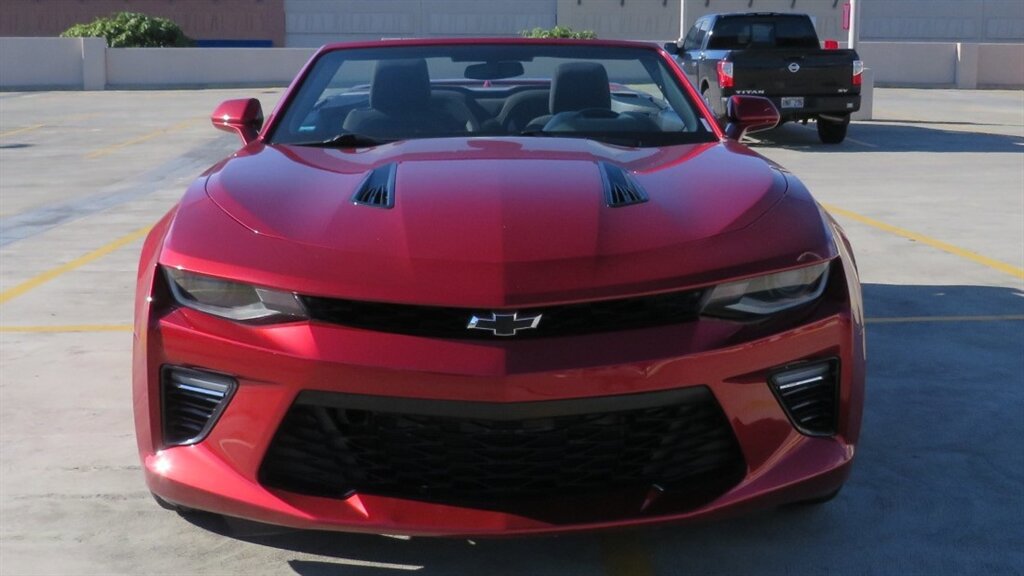 Used 2017 Chevrolet Camaro SS RWD image 6