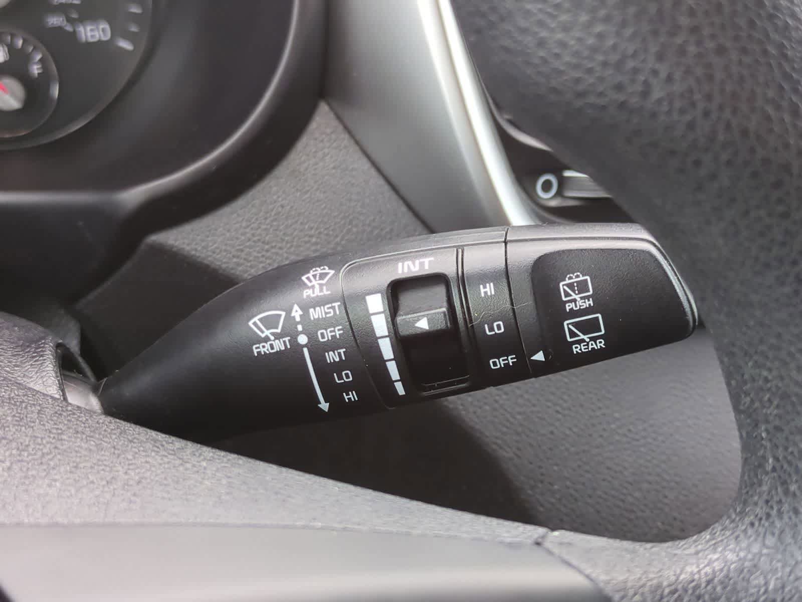 Used 2017 Kia Sorento FWD image 25