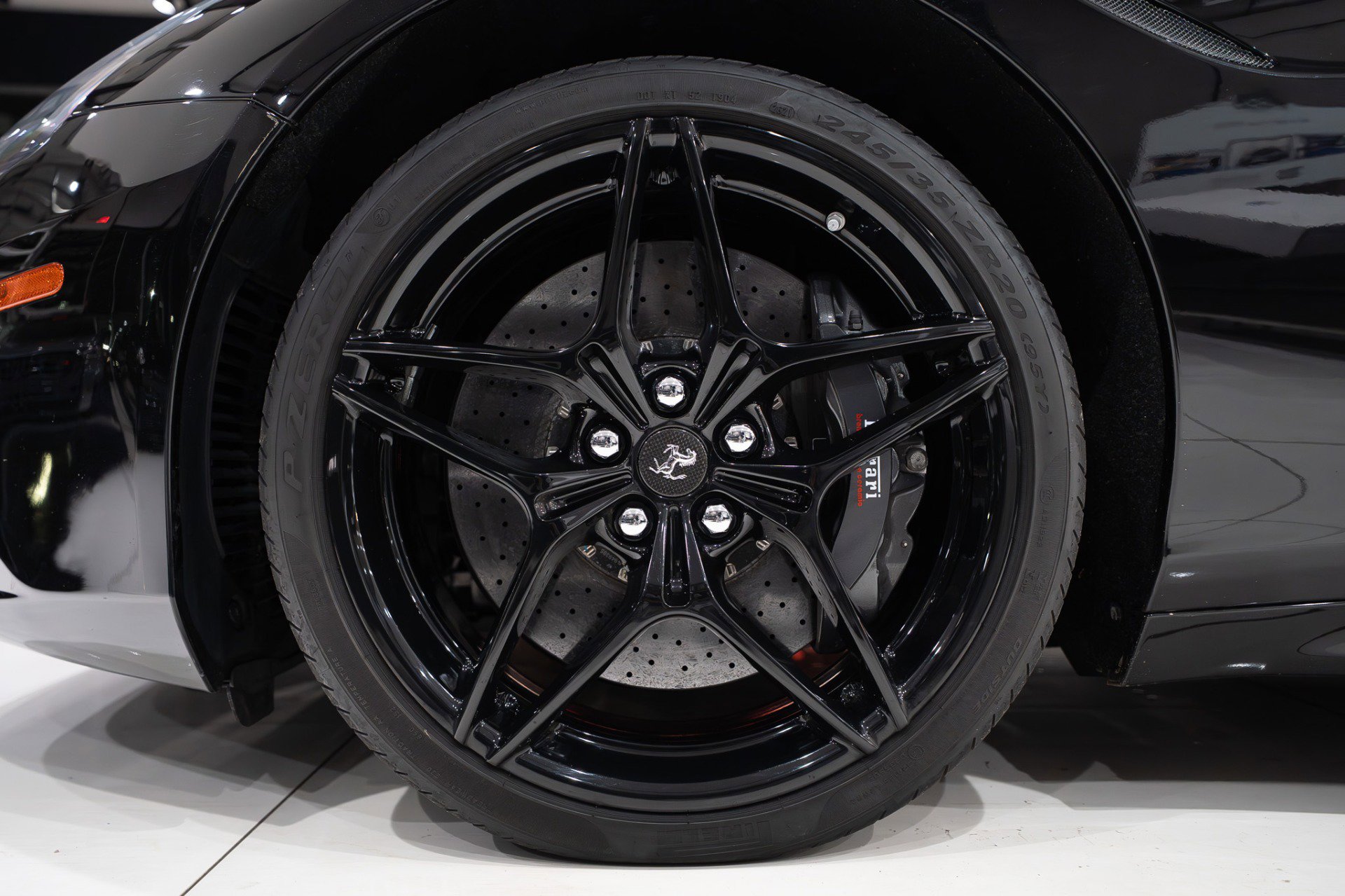 Used 2015 Ferrari California T image 46