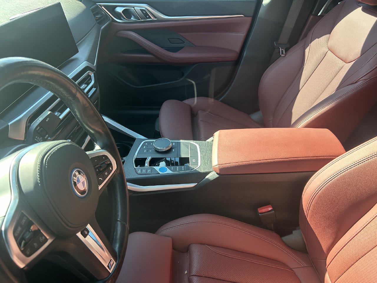 Used 2023 BMW i4 eDrive40 w/ M Sport Package RWD image 10