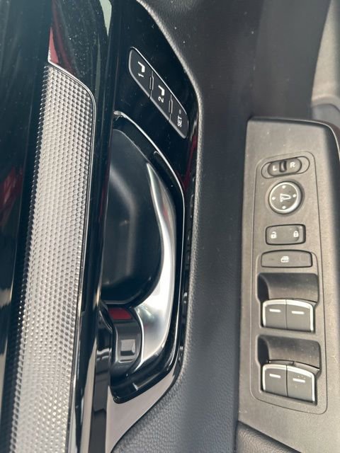 Used 2024 Honda CR-V Sport Touring image 10