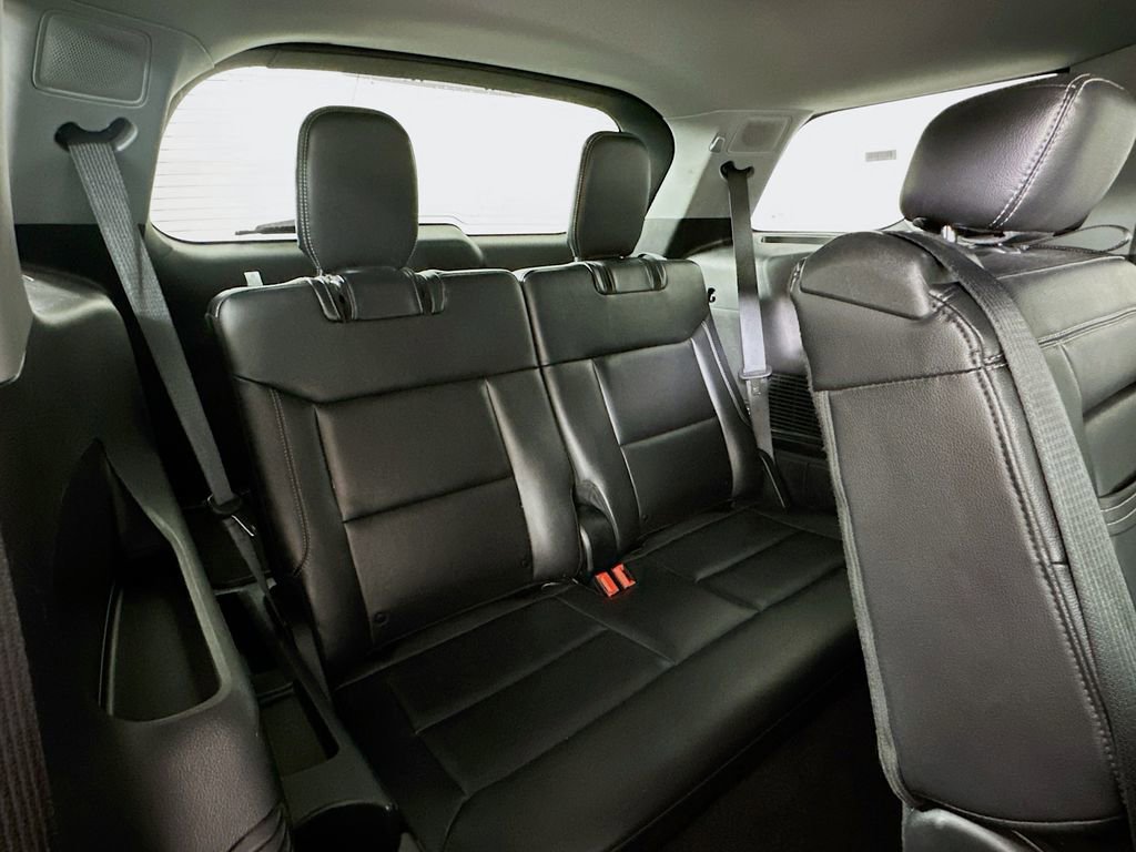 Used 2023 Ford Explorer Limited image 14