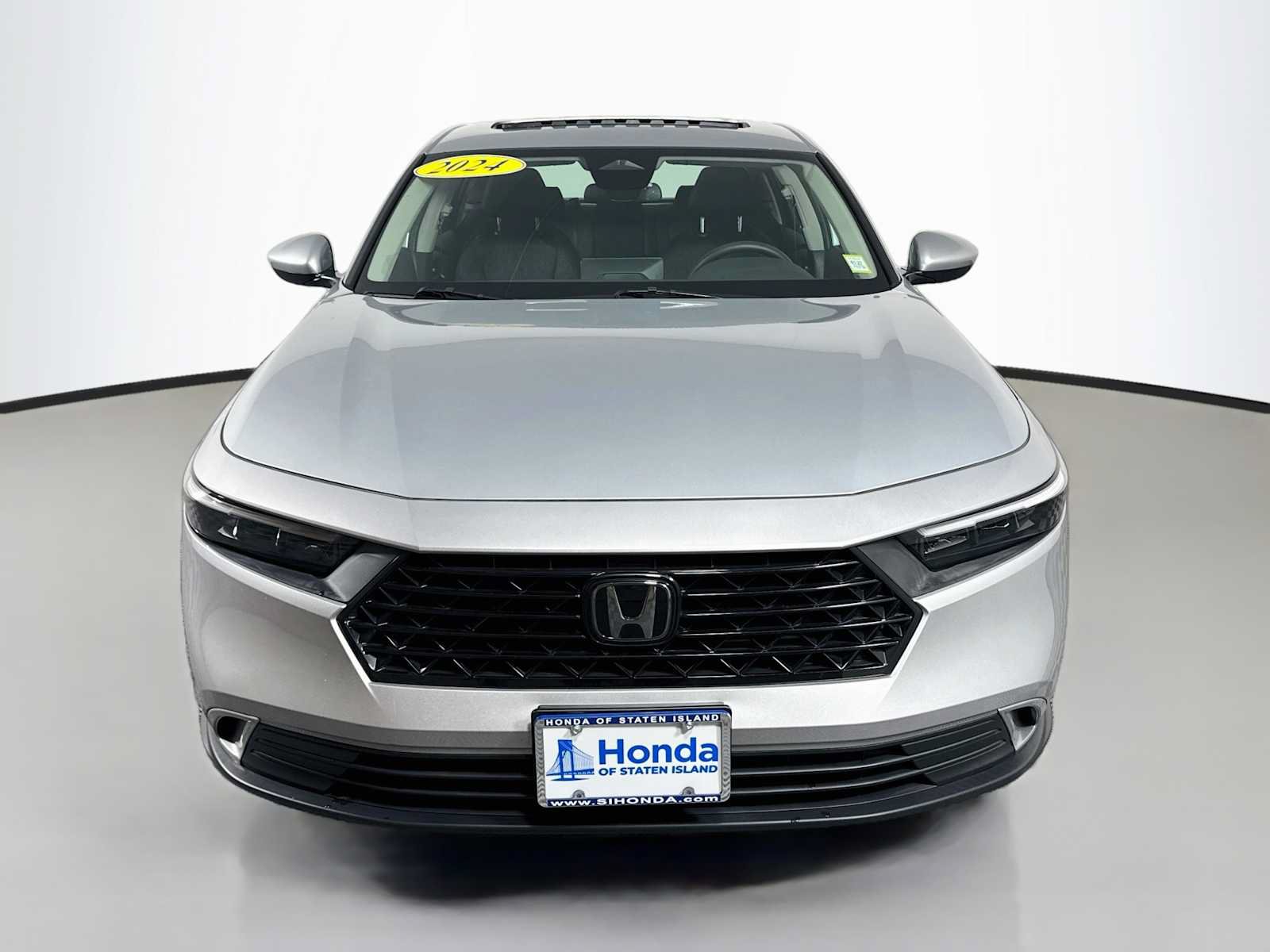 Certified 2024 Honda Accord EX image 1