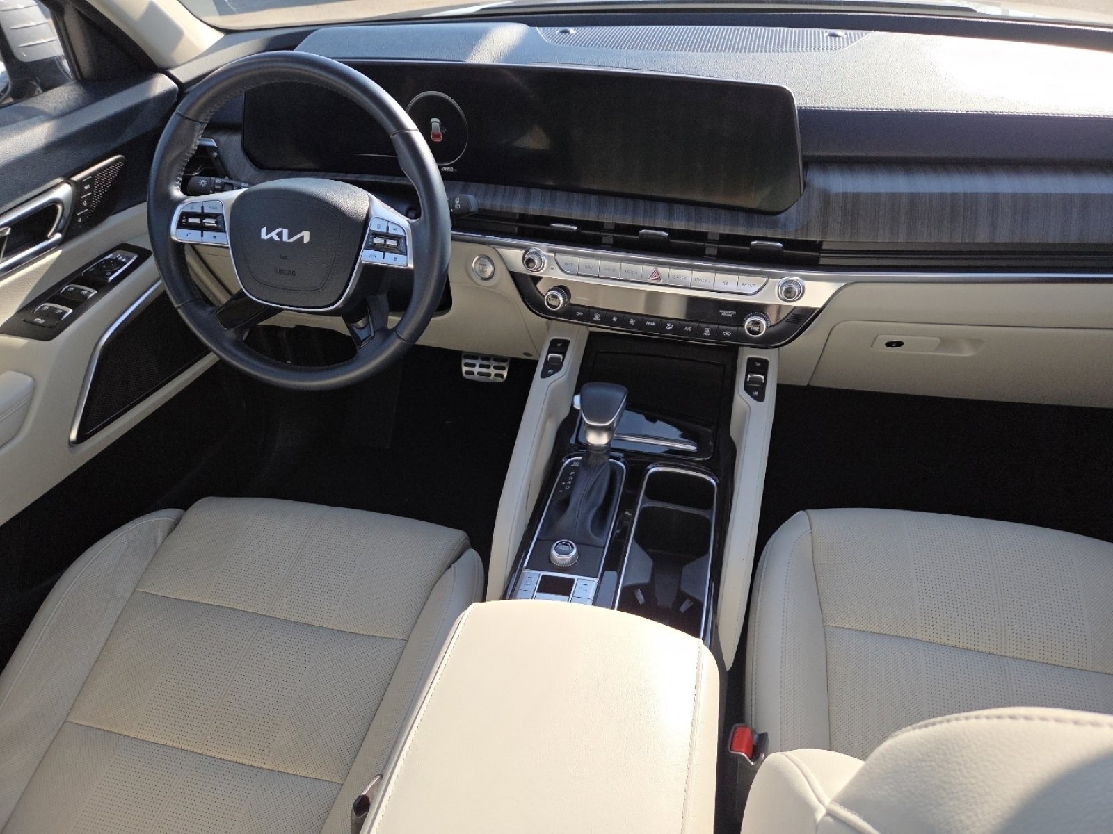 Used 2024 Kia Telluride SX image 23