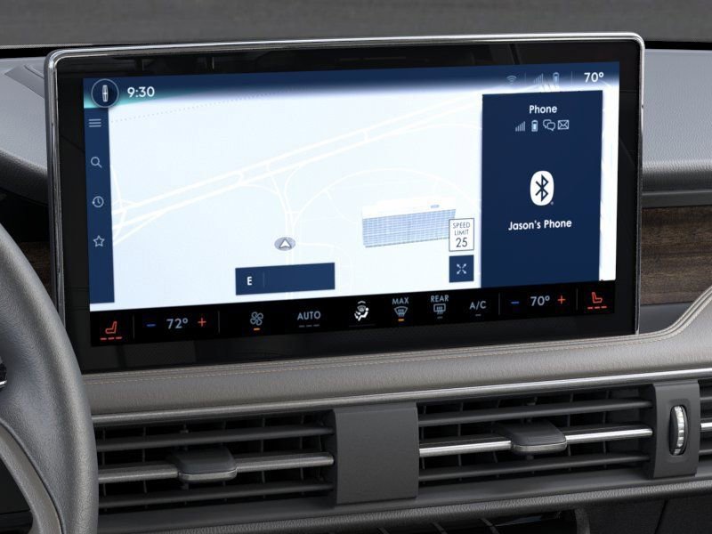 New 2025 Lincoln Corsair Grand Touring w/ Towing Package AWD/4WD image 14