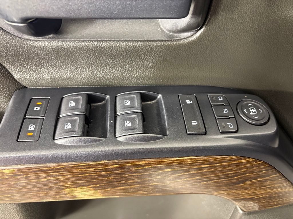 Used 2018 GMC Sierra 1500 Denali w/ Denali Ultimate Package AWD/4WD image 14