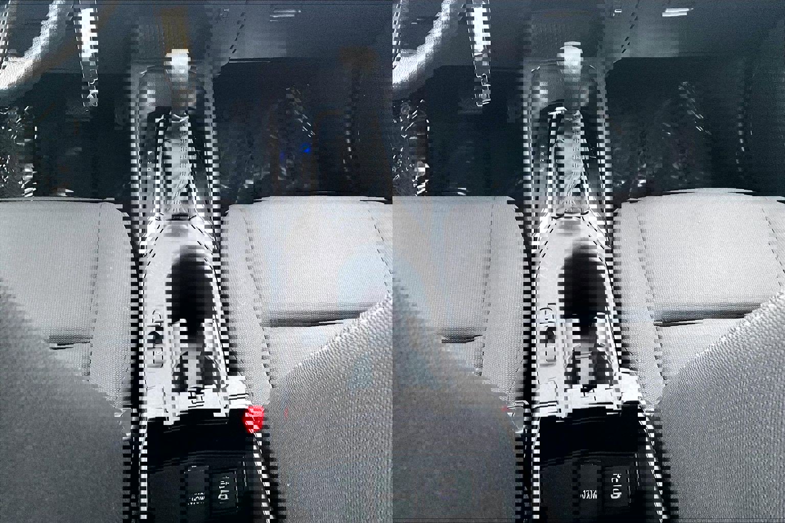 Used 2024 Toyota Corolla LE image 30