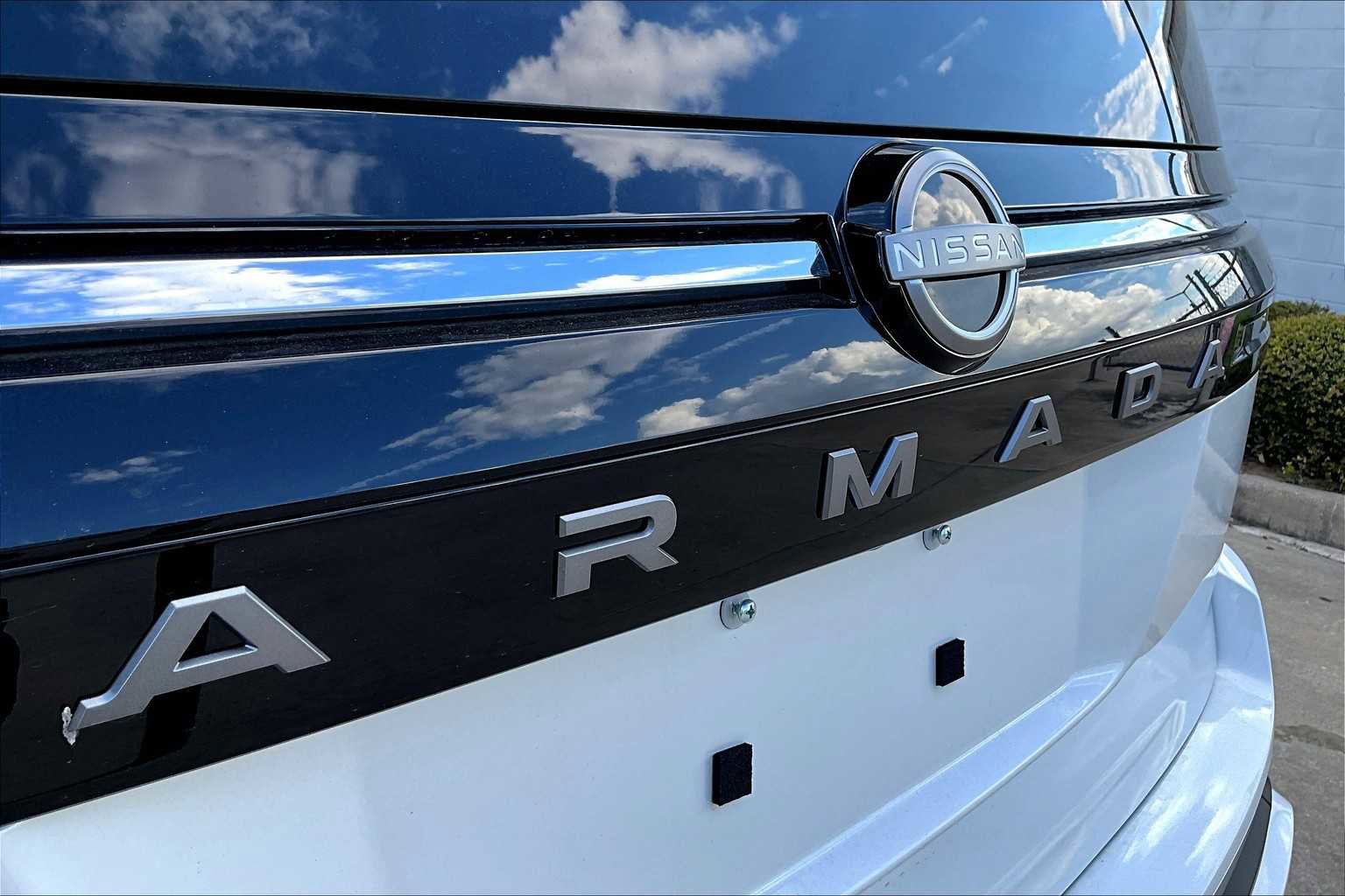 New 2026 Nissan Armada SV image 8