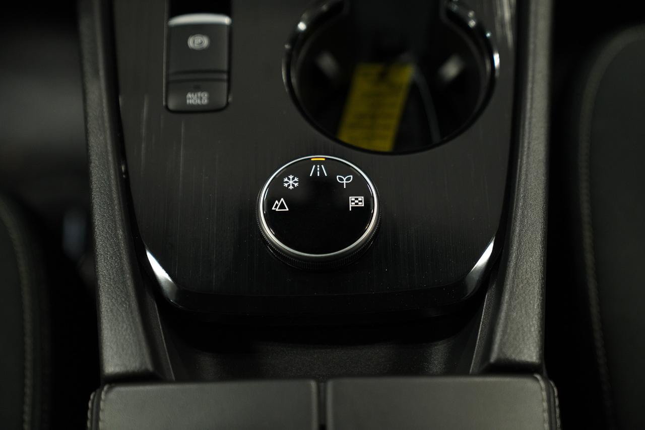 Used 2024 Nissan Rogue S AWD/4WD image 38