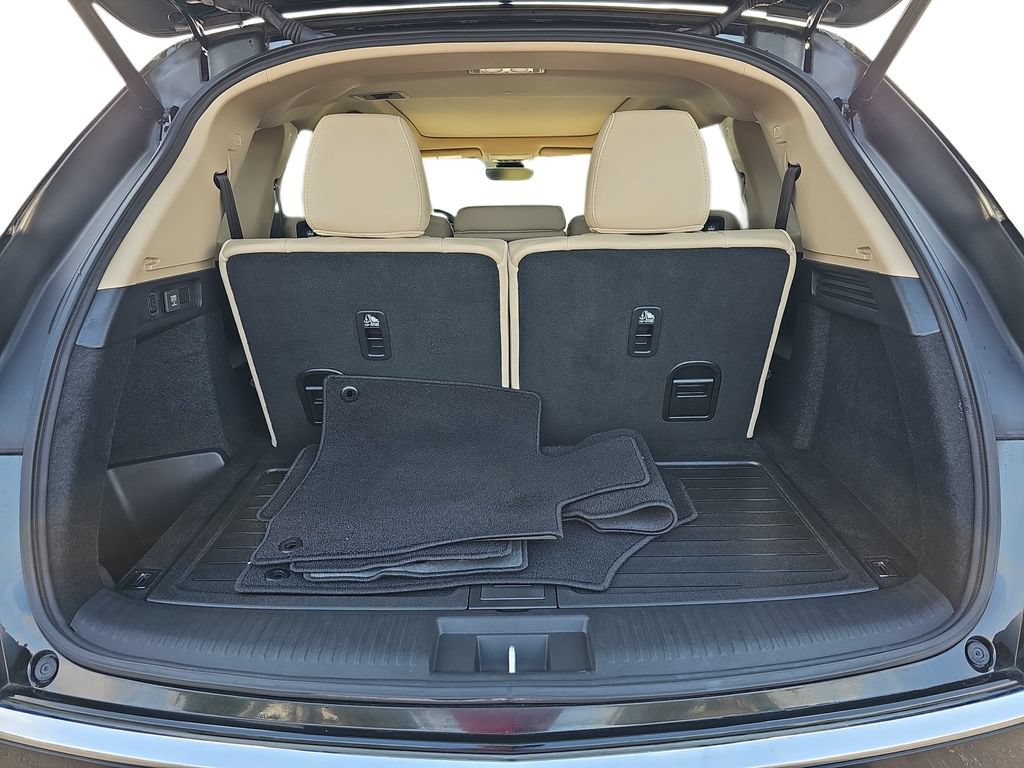 Used 2023 Acura MDX w/ Technology Package FWD image 30