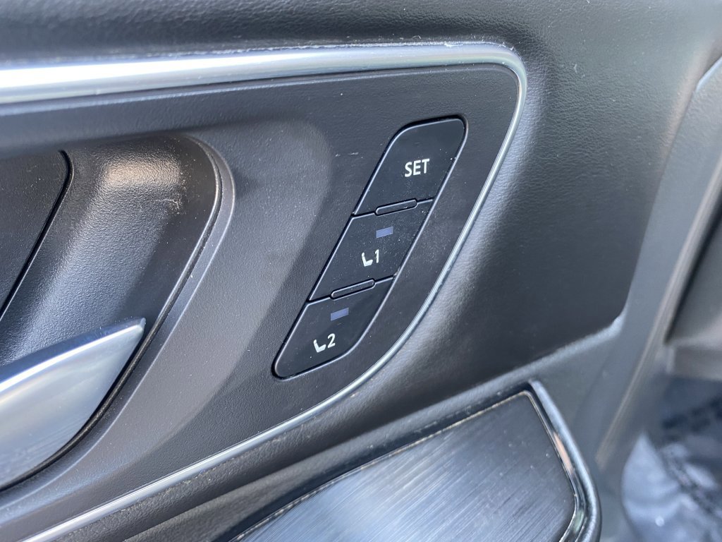 Used 2021 Nissan Rogue SL w/ Premium Package image 30