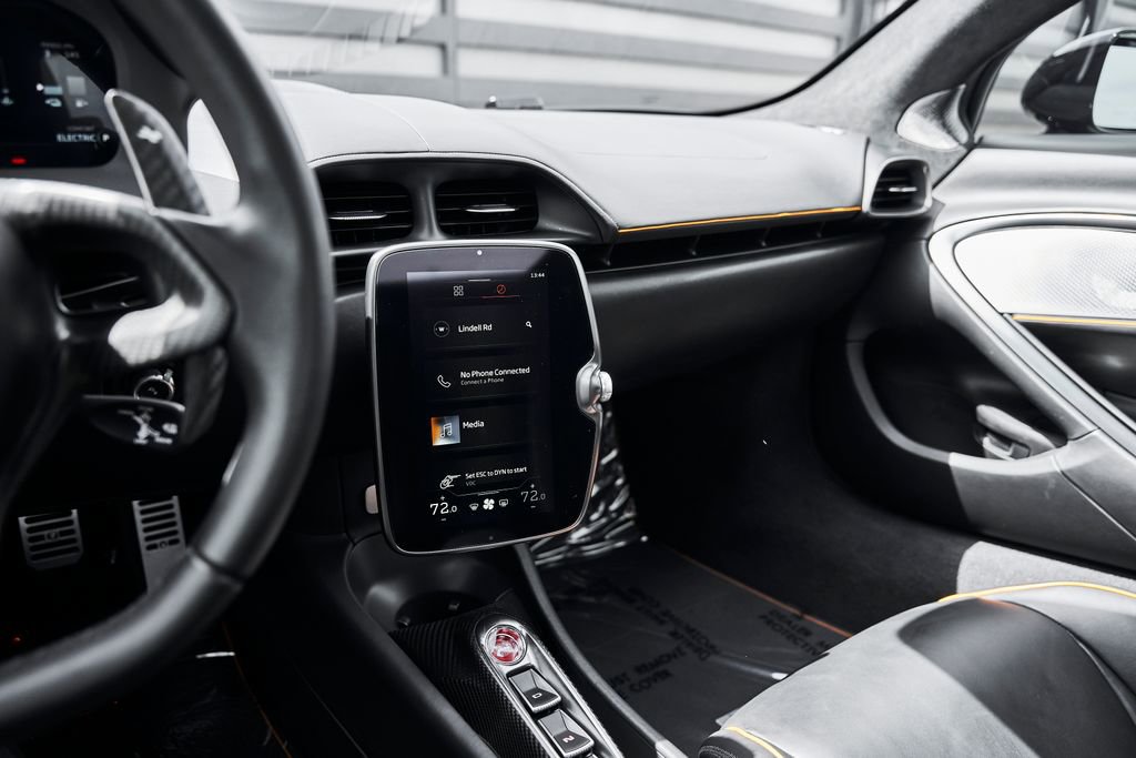 Used 2024 McLaren Artura image 56