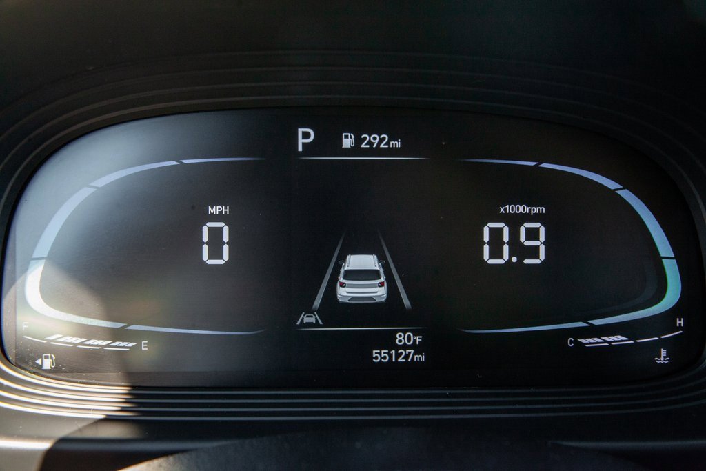 Used 2023 Hyundai Venue SEL image 18
