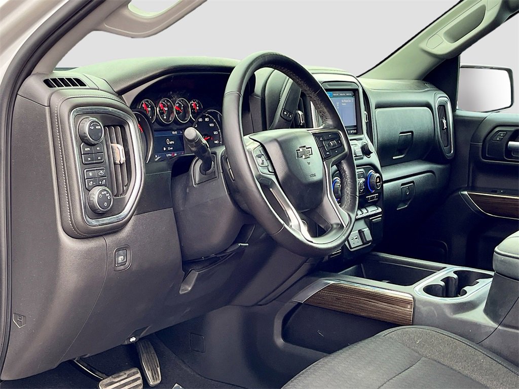 Used 2020 Chevrolet Silverado 1500 RST w/ All-Star Edition image 9