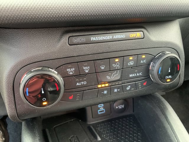 Used 2022 Ford Bronco Sport Outer Banks w/ Tech Package AWD/4WD image 28