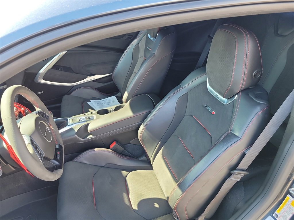 Used 2021 Chevrolet Camaro ZL1 image 22