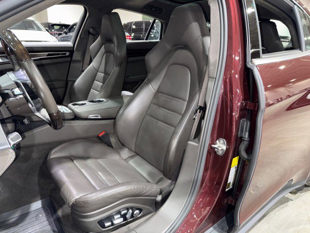 Used 2018 Porsche Panamera Turbo S image 10