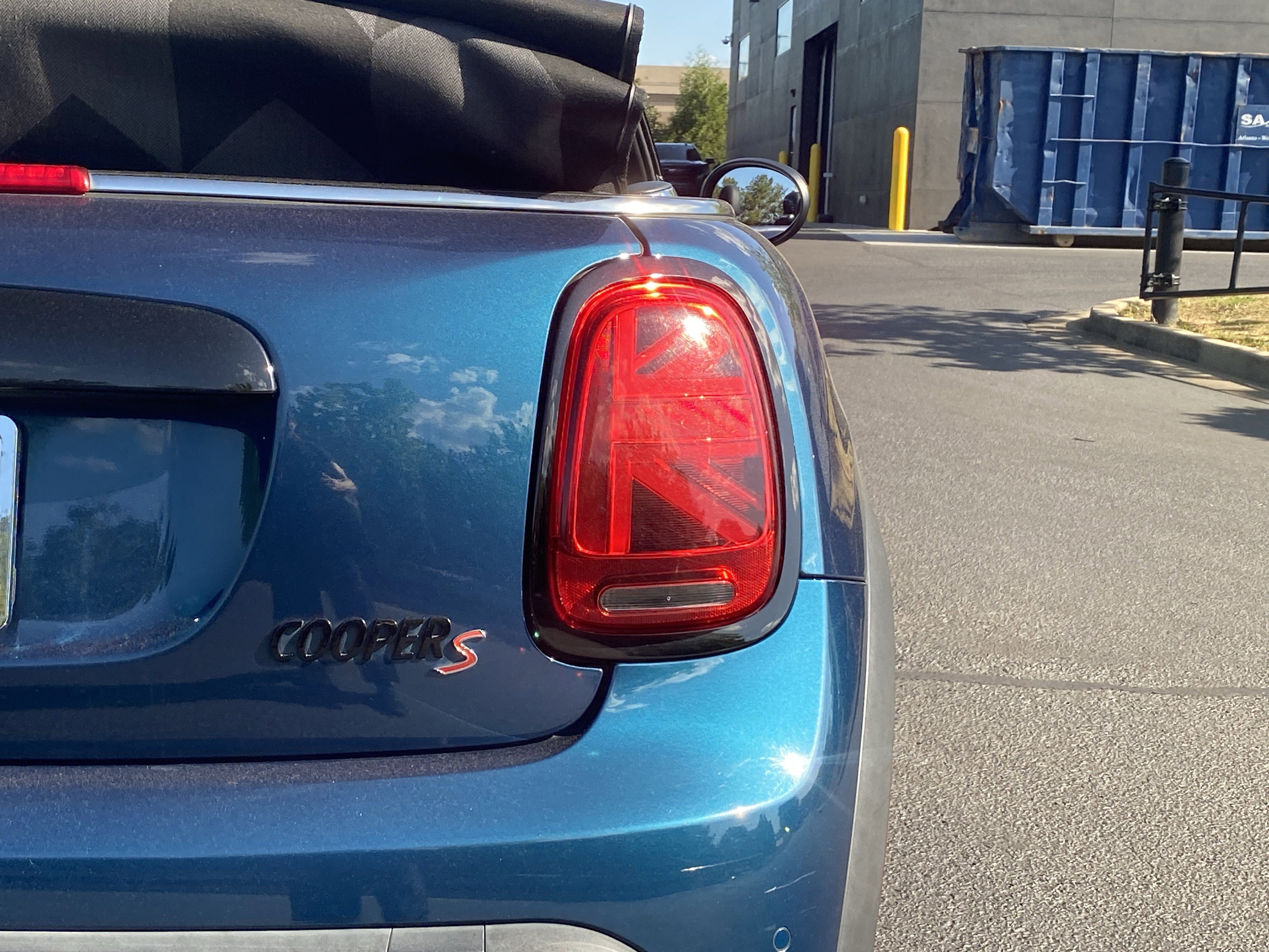 Used 2022 MINI Cooper S w/ Sidewalk Package image 38