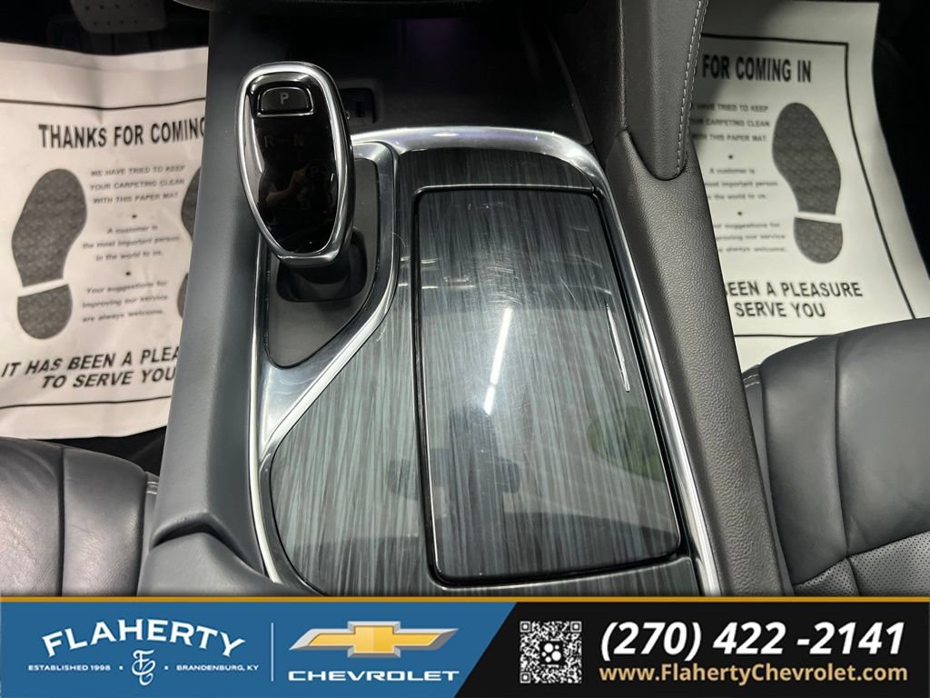 Used 2018 Buick Enclave Premium w/ LPO, Hit The Road Package AWD/4WD image 33