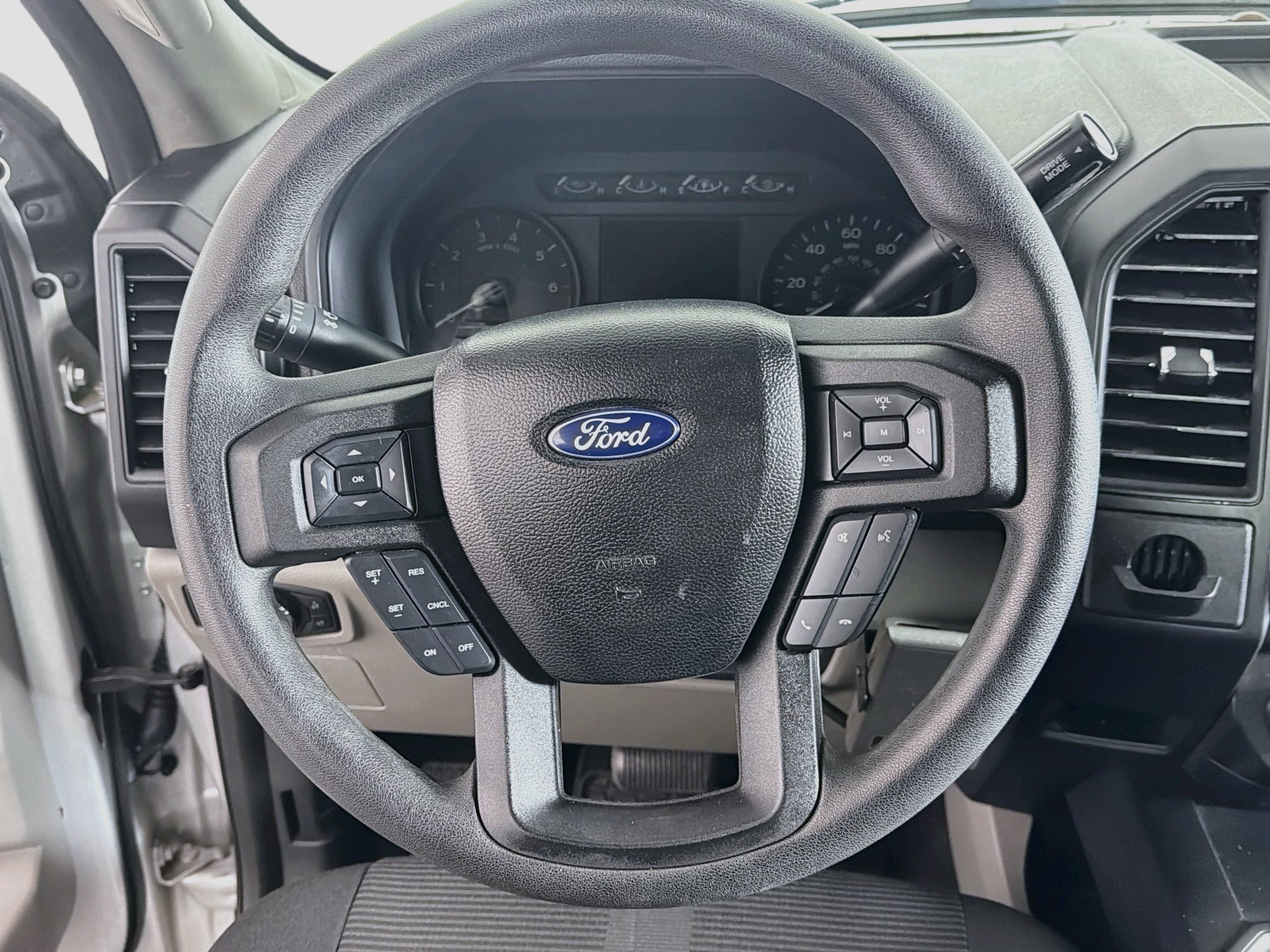 Used 2018 Ford F150 XL w/ Equipment Group 101A Mid RWD image 17