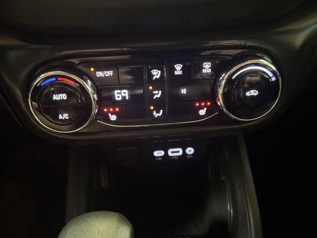 Used 2022 Chevrolet TrailBlazer LT w/ Convenience Package image 34