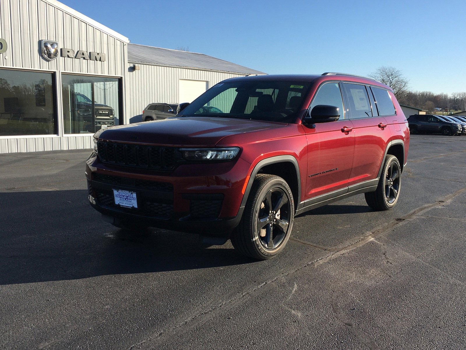 New 2025 Jeep Grand Cherokee L Altitude image 5