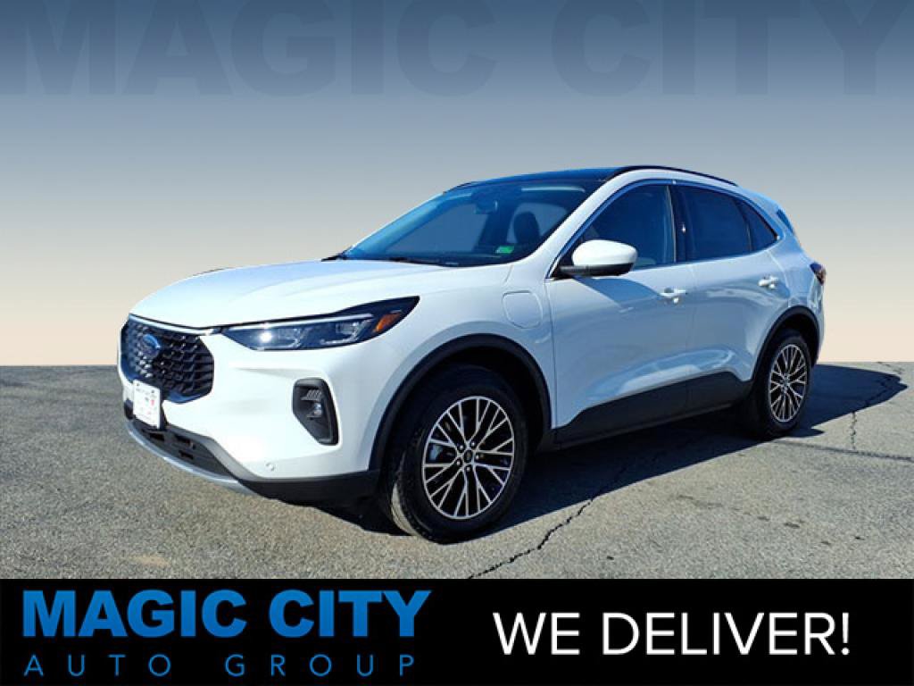 Used 2025 Ford Escape SE w/ PHEV Premium Package FWD image 1