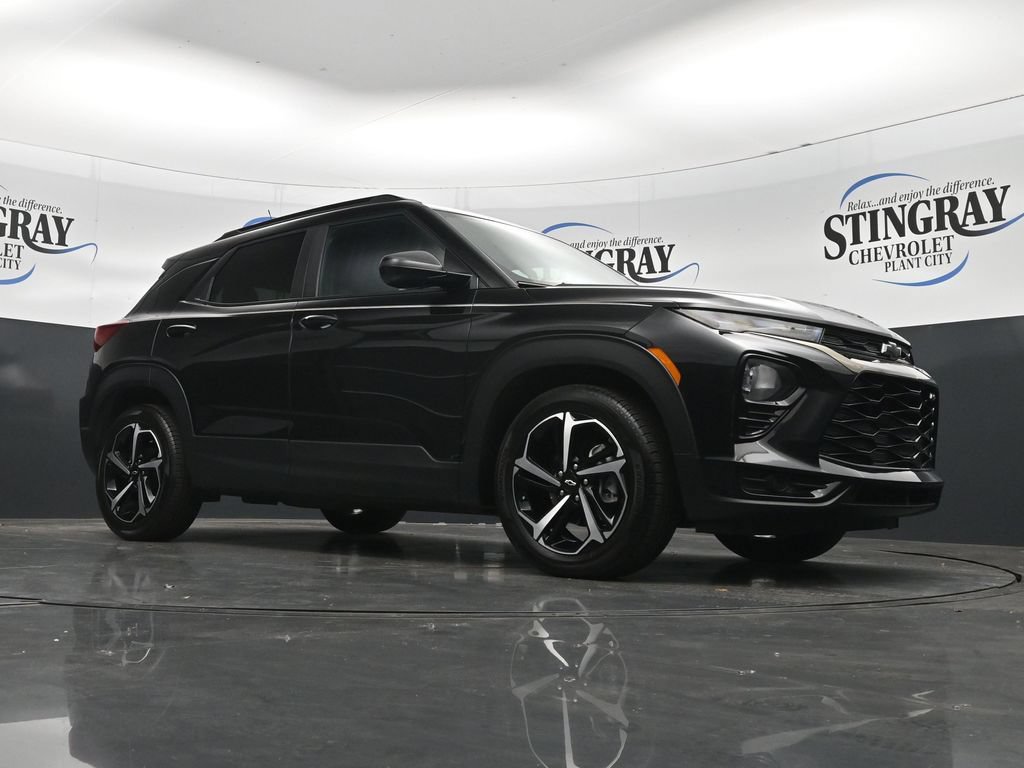Used 2023 Chevrolet TrailBlazer RS w/ Sun and Liftgate Package FWD image 26