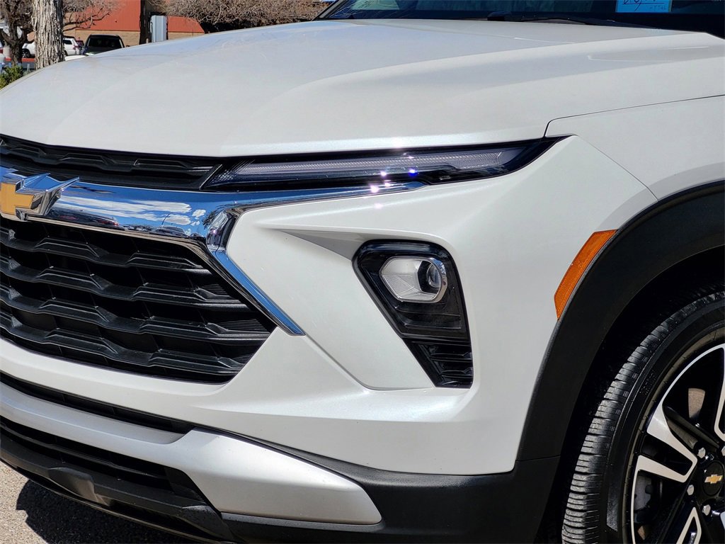 Certified 2024 Chevrolet TrailBlazer LT w/ LT Cold Weather Package image 5