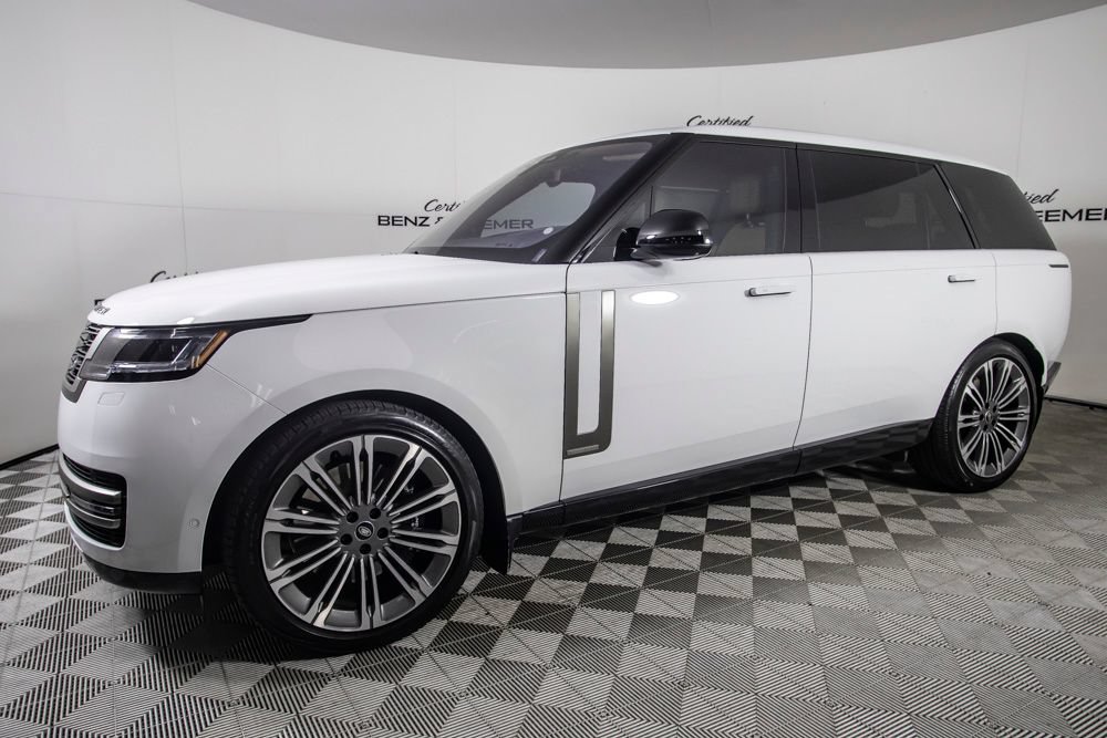 Used 2023 Land Rover Range Rover Long Wheelbase Autobiography AWD/4WD image 10