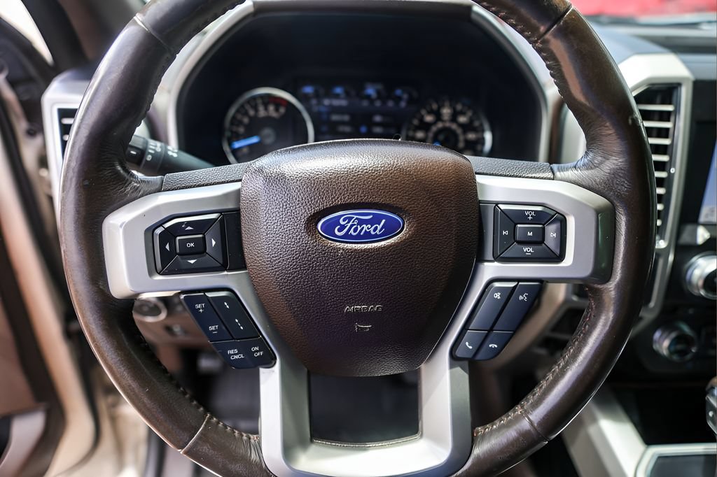Used 2017 Ford F150 King Ranch w/ Equipment Group 601A Luxury AWD/4WD image 11