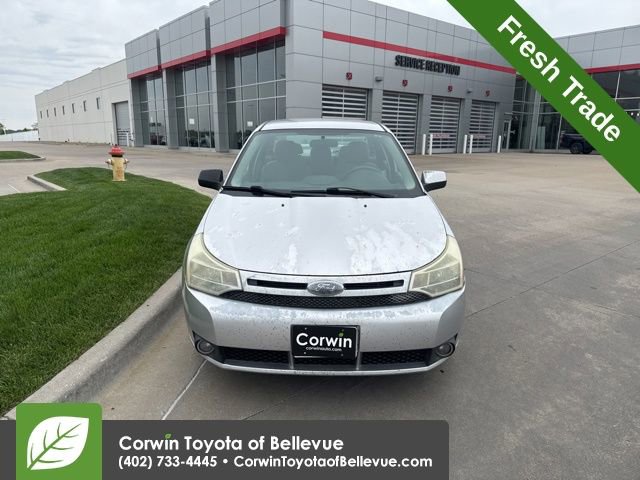 Used 2010 Ford Focus SE FWD image 9